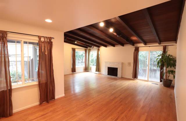 8490 La Jolla Shores Drive Gallery 4