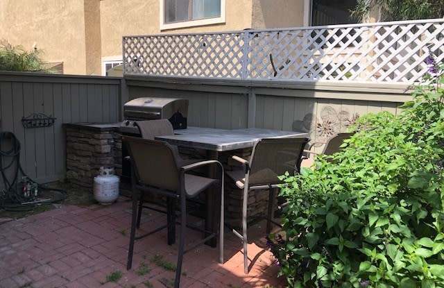 2528 Alder Ln. Gallery 3