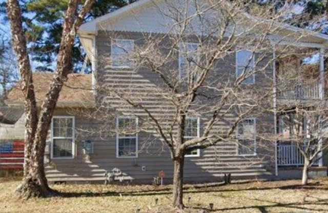 4BR / 4BA Single-Family Home Near Norfolk Naval Base – $2,995/mo photos photos