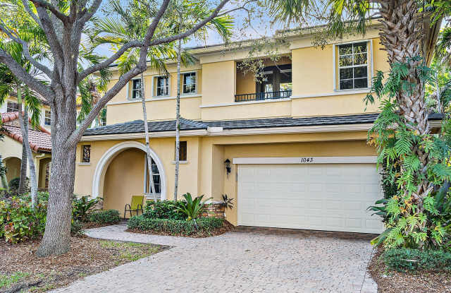 1043 Vintner Boulevard photos photos