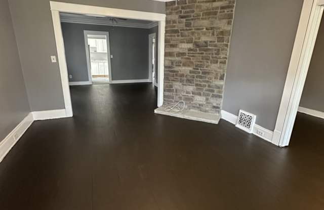 1910 Mayview Avenue - Downstairs photos photos