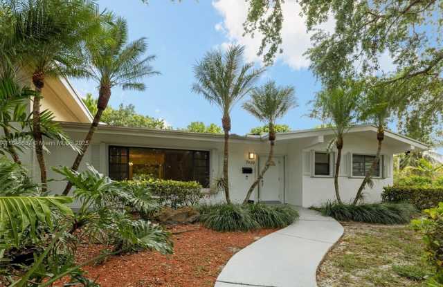 7920 SW 132nd St photos photos