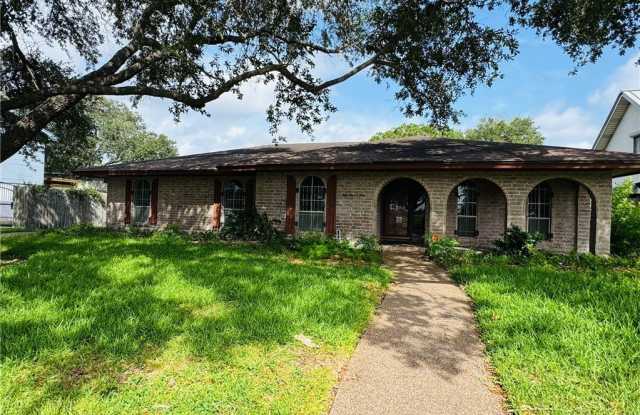 5905 Saint Andrews Drive photos photos