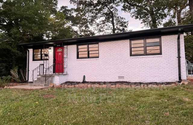 1645 Metropolitan Pkwy SW Gallery 2