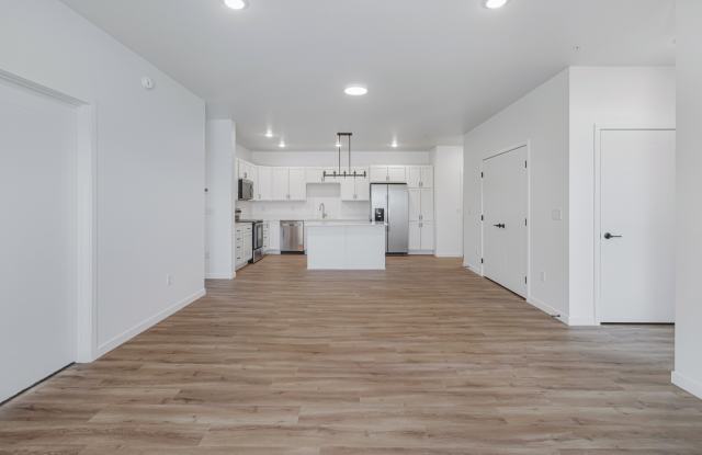 2465 62nd Avenue South - 215 Gallery 4
