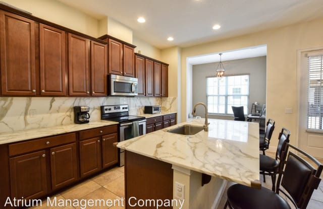 653 Pavia Loop - 653 Pavia Loop, Lake Mary, FL 32746