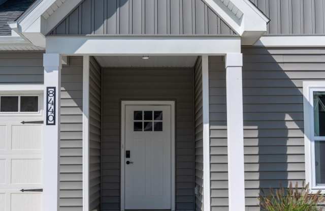 8471 Oak Shade Circle Gallery 4