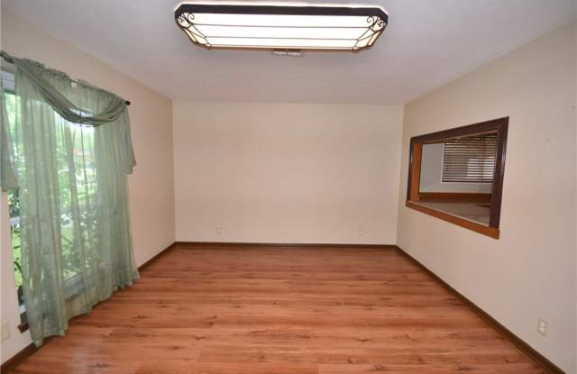209 Llano Dr Gallery 3
