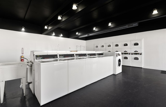 St. Germain Square Apartments Gallery 3