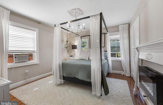 6809 KENYON Drive Gallery 4