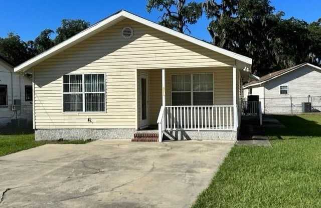 1711 Tillman Ave - 1711 Tillman Avenue, Brunswick, GA 31520 1711 Tillman Ave - 1711 Tillman Avenue, Brunswick, GA 31520
