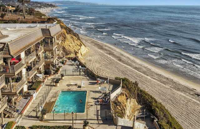 2BR / 2.5BA Townhome in Prime Solana Beach Location - 762 South Sierra Avenue, Solana Beach, CA 92075 2BR / 2.5BA Townhome in Prime Solana Beach Location - 762 South Sierra Avenue, Solana Beach, CA 92075