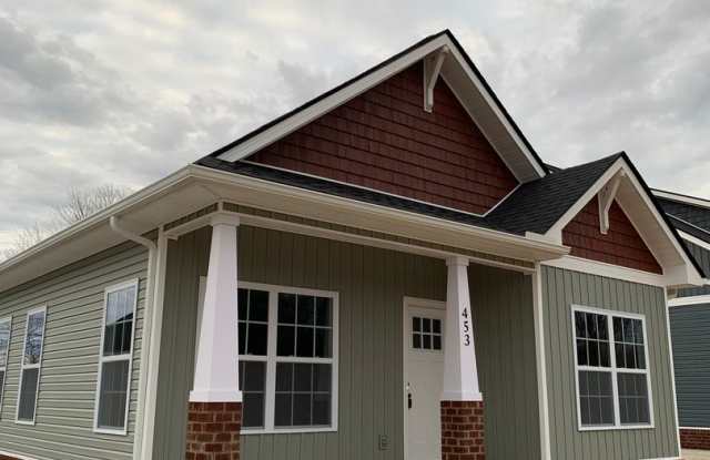 Alcoa 37701 - COMING SOON! 3 bedroom, 2 bath home - Contact Troy Adams (865) 233-6949 - 453 Cochran Street, Alcoa, TN 37701 Alcoa 37701 - COMING SOON! 3 bedroom, 2 bath home - Contact Troy Adams (865) 233-6949 - 453 Cochran Street, Alcoa, TN 37701