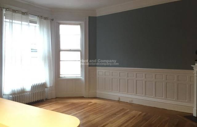 295 Newbury St. photos photos