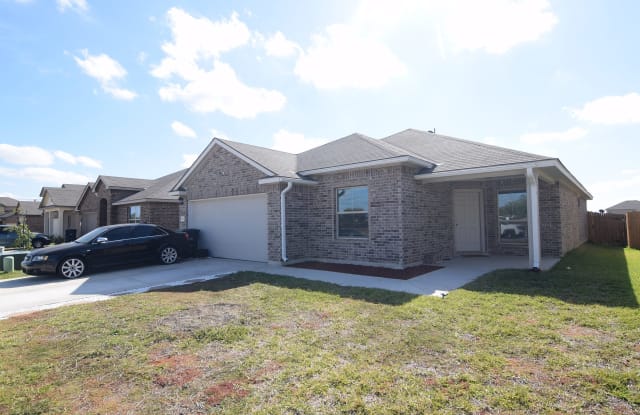 1615 Gigante Dr - 1615 Gigante Drive, Killeen, TX 76543