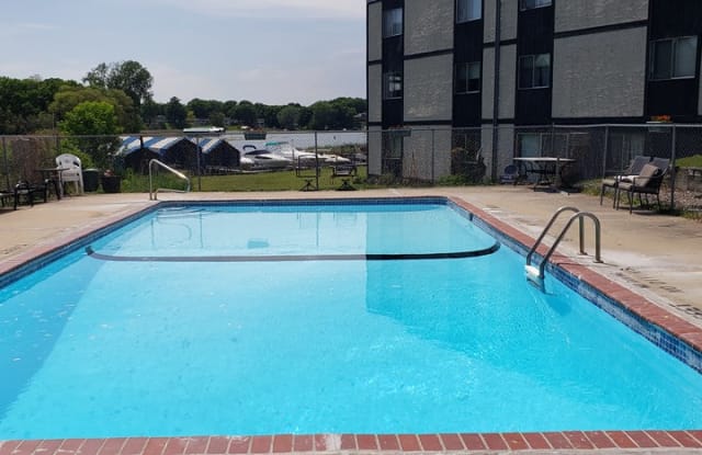 2451 Island Drive - 2451 Island Drive, Spring Park, MN 55384