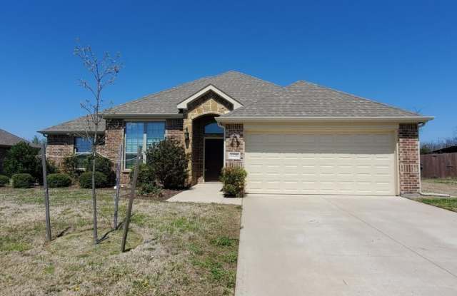 1120 Colony Drive - 1120 Colony Drive, Greenville, TX 75402
