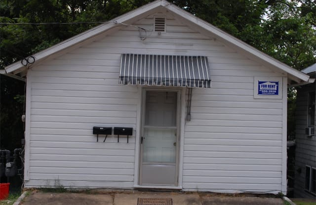 118 Franklin Ave - Unit A Gallery 2
