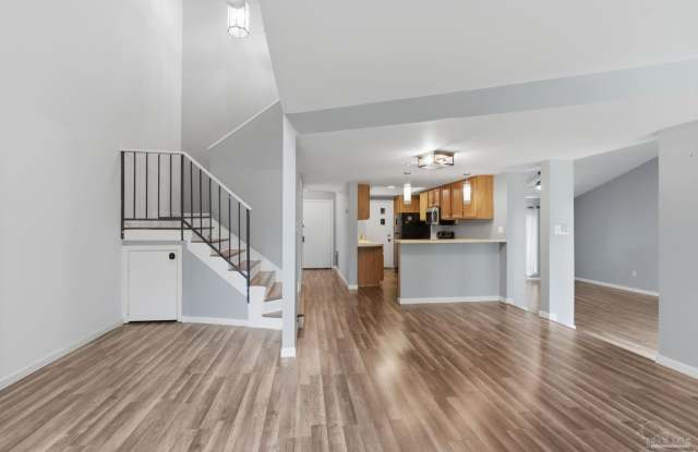 9976 Fairway Villas Ln Gallery 2