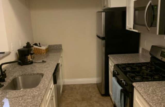 2158 California St NW Unit A Gallery 2