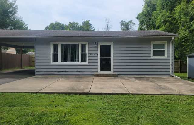 2 Bedroom House  In Jeffersontown photos photos