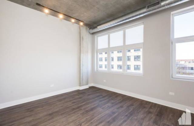 3833 N BROADWAY ST Gallery 2