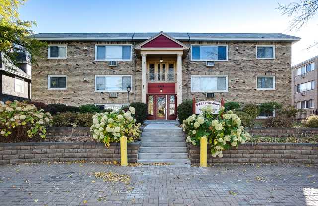 2421 Pillsbury Ave South photos photos