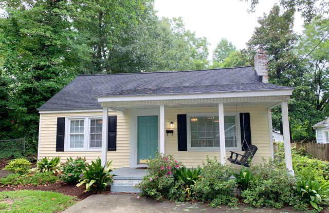 3 Bed 2 Baths - walk to ECU Gallery 3