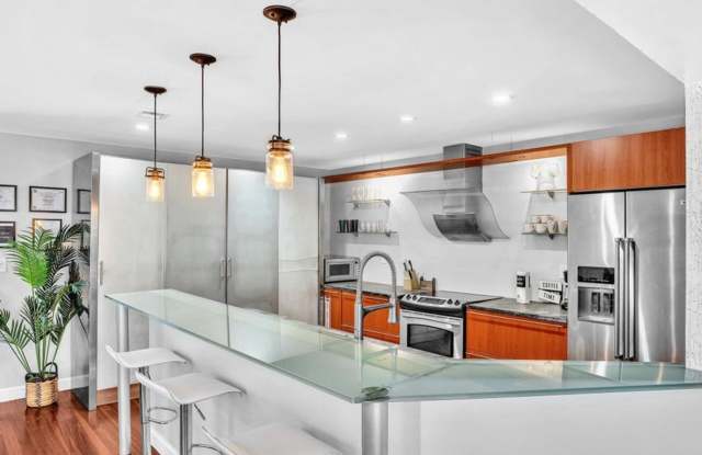 1786 NE 21st Street, Fort Lauderdale, FL 33305 photos photos