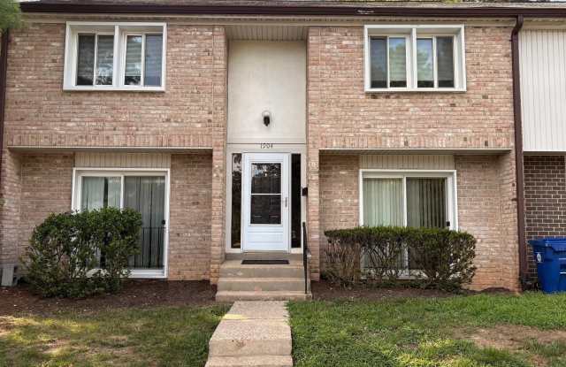 1904 GREENBERRY ROAD photos photos