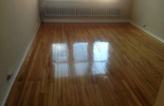 1367 W ESTES AVE. Gallery 4