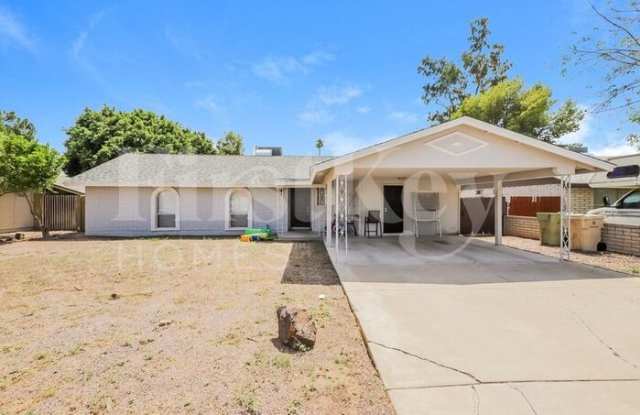 5627 West Sunnyslope Lane photos photos