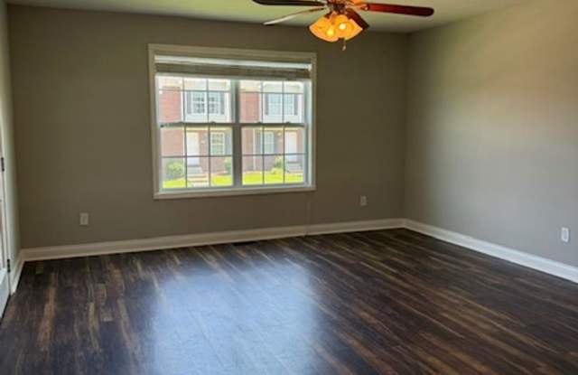 272 Audley Ave. B11 photos photos