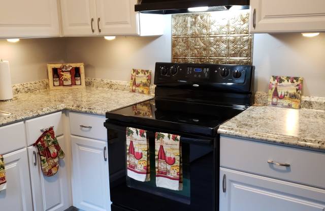 7870 Scarlett Dr - 7870 Scarlett Drive, Clayton County, GA 30236