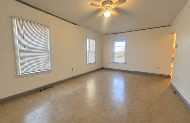 272 Onota Street - 2 Gallery 4