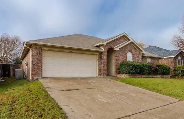 8012 Blue Duck Trail - 8012 Blue Duck Trail, Arlington, TX 76002