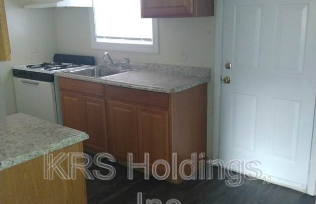 1700 Chicago Ave photos photos