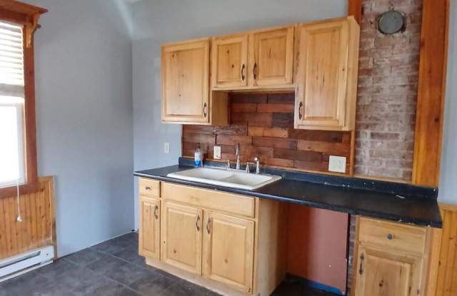 47 E Parker Street photos photos