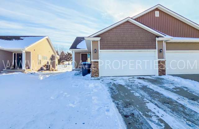 Great Deal in Ankeny! 3 Bedroom 2.5 bath with basement finished in Northwest Ankeny photos photos