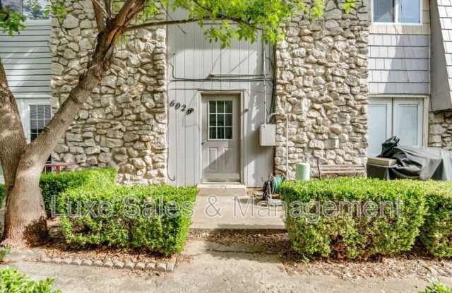6026 NW Expressway Gallery 2