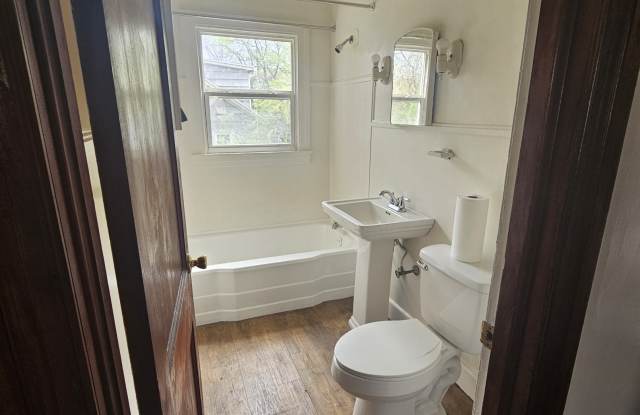 521 Liberty Road photos photos