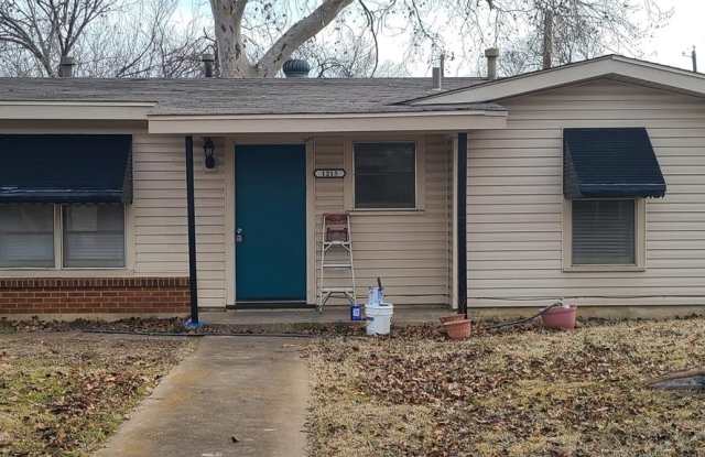 1215 Diana Drive - 1215 Diana Drive, Arlington, TX 76011