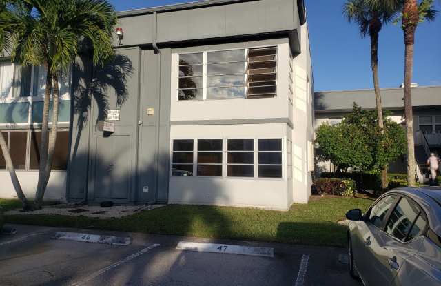 688 Burgundy O photos photos