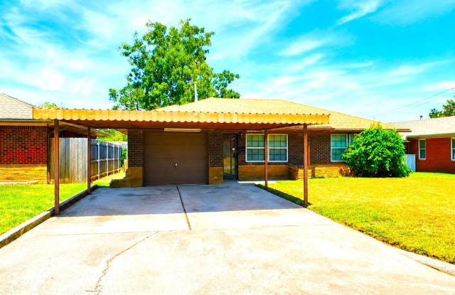 3 Bed, 1 Bath Home in MWC Country Estates Subdivision Gallery 1