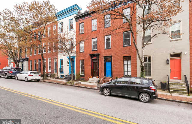 2121 E LOMBARD ST Gallery 4