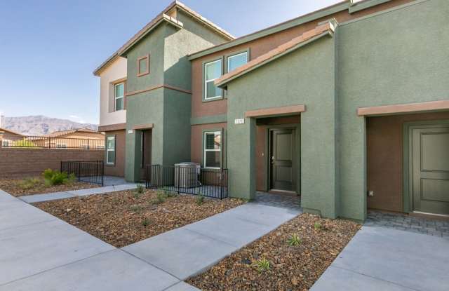 Modern 2025 Built 3BR Townhome in Gated Community photos photos