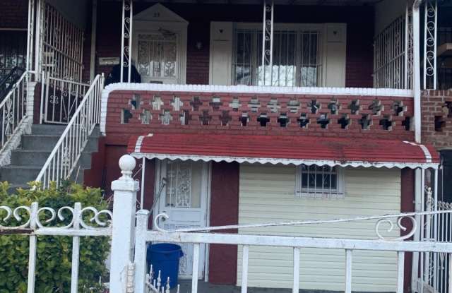 35 east 53rd street photos photos