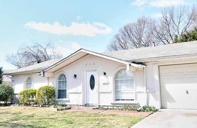 213 Springbranch Drive - 213 Springbranch Drive, Garland, TX 75043