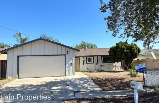 4924 Roja Dr - 4924 Roja Drive, Oceanside, CA 92057