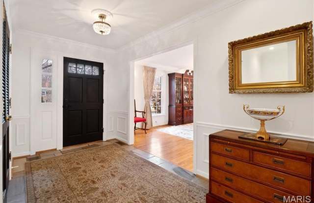 1716 Kenmont Road Gallery 2